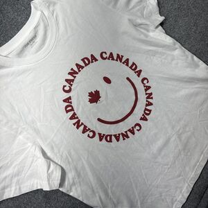 Joe Fresh Men‎ Tshirt XL Canada Wink Maple Leaf Face